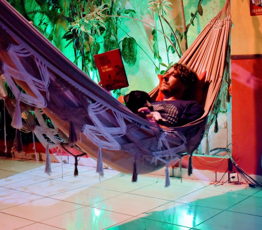 Leo'S Clan Beach Hostel Araquari Exterior foto