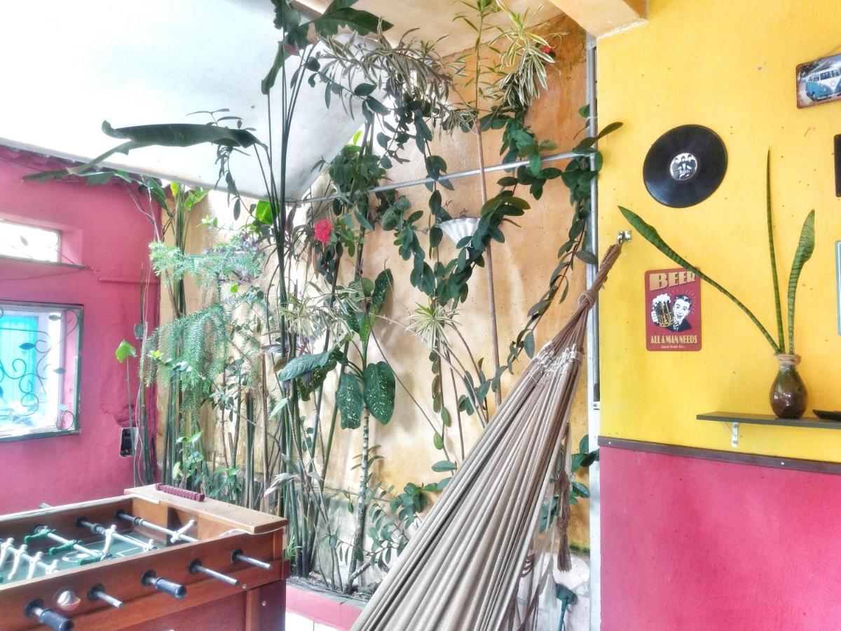 Leo'S Clan Beach Hostel Araquari Exterior foto