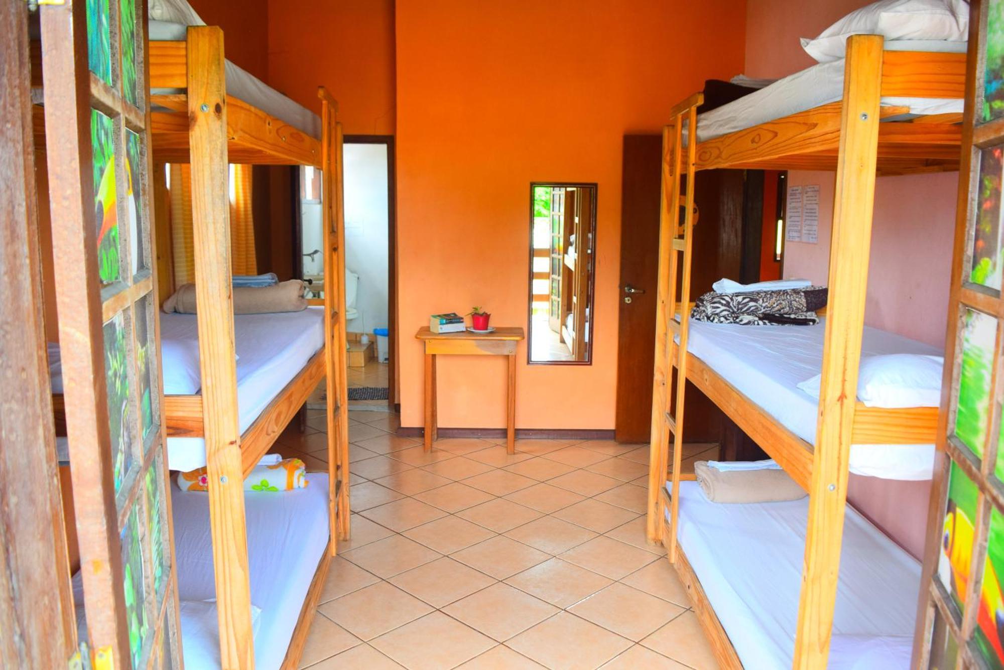 Leo'S Clan Beach Hostel Araquari Exterior foto