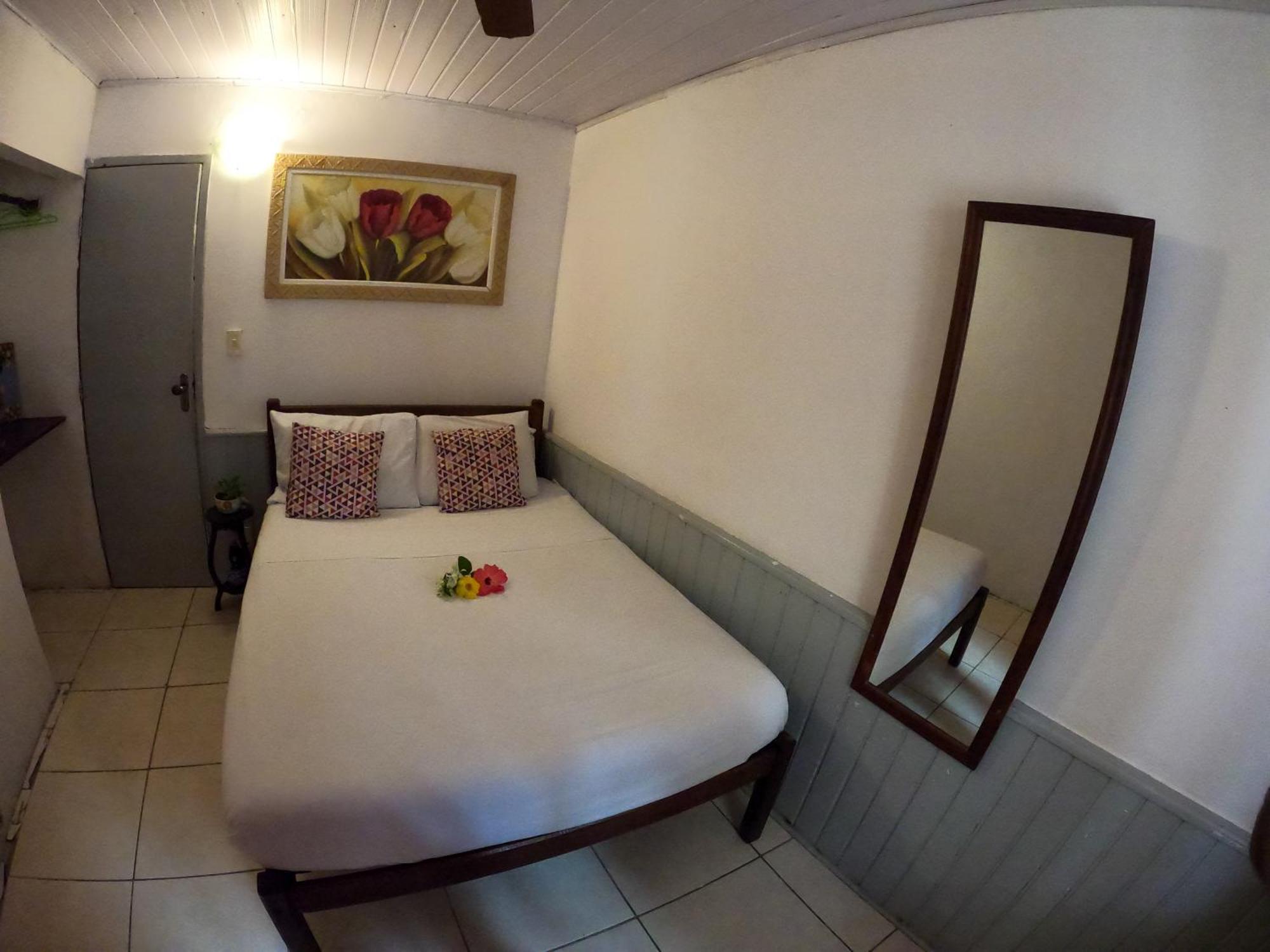 Leo'S Clan Beach Hostel Araquari Exterior foto