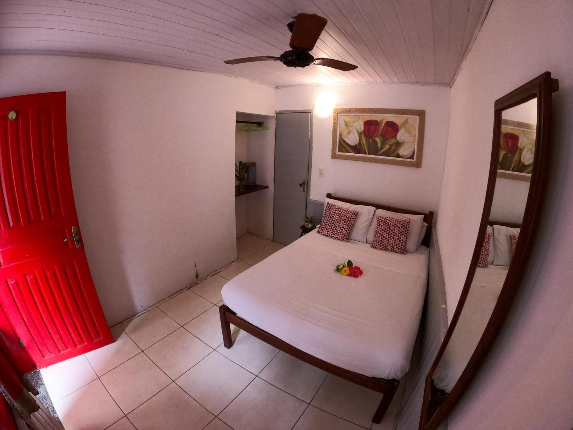 Leo'S Clan Beach Hostel Araquari Exterior foto